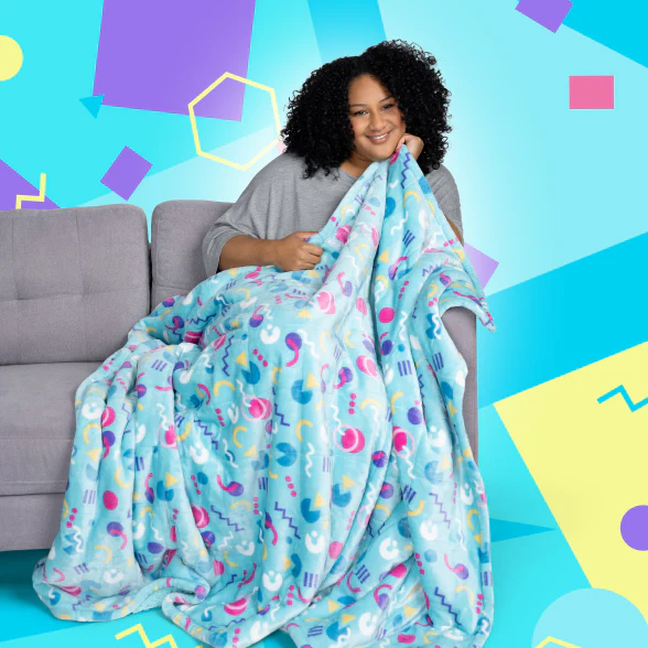 image of the canteen inspired blanket from oodie